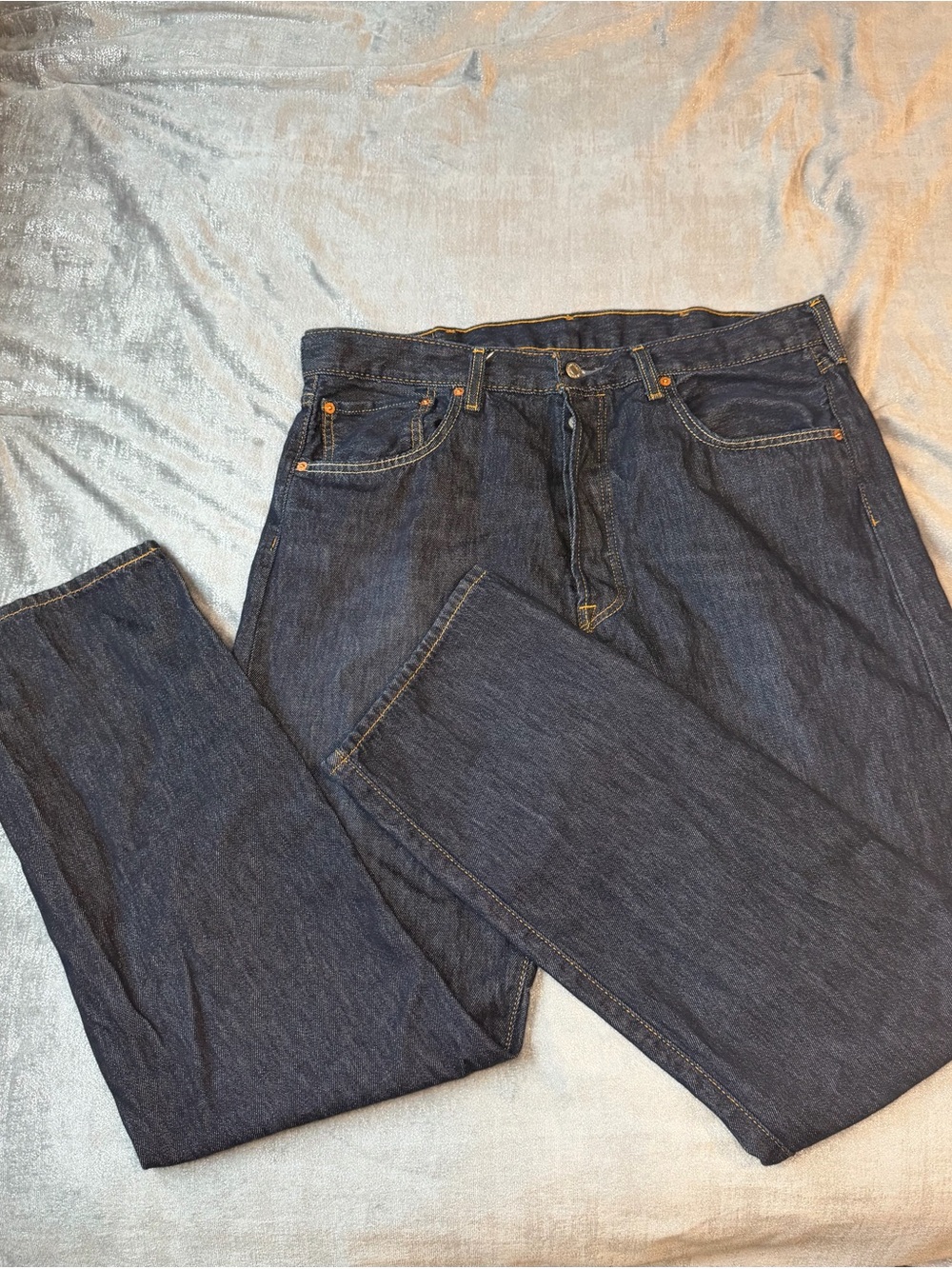 Levi's Men's Indigo Straight Jeans with Contrast Stitching - Picture 2 of 5